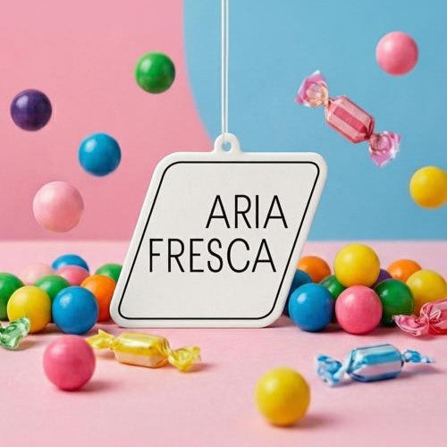 Colorful candies and 'Aria Fresca' sign on a pink and blue background